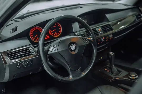 BMW 525, 2.5 L, 2006 жыл, 265 000 km, Sumgayit - Баасы: 19 900 ₼ - Tunel.az