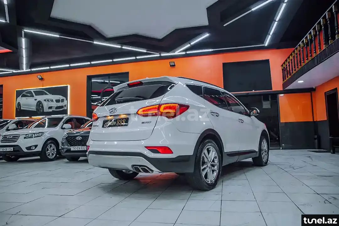 Hyundai Santa Fe 2015