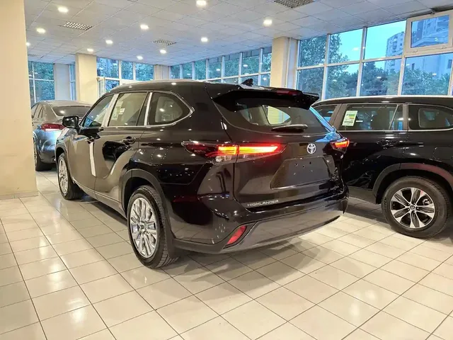 Toyota Highlander, 2.5 L, 2024 year, 0 km, Baku - Price: 61 000 $ - Tunel.az