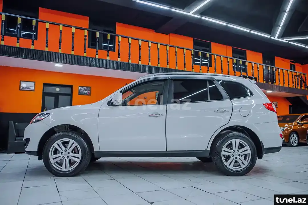 Hyundai Santa Fe 2011