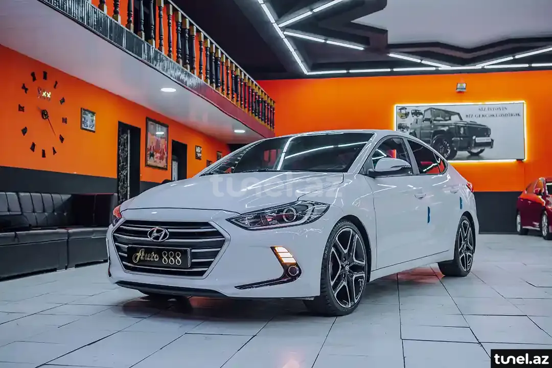 Hyundai Avante 2015