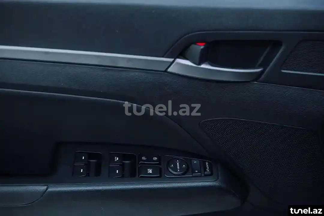 Hyundai Avante 2015