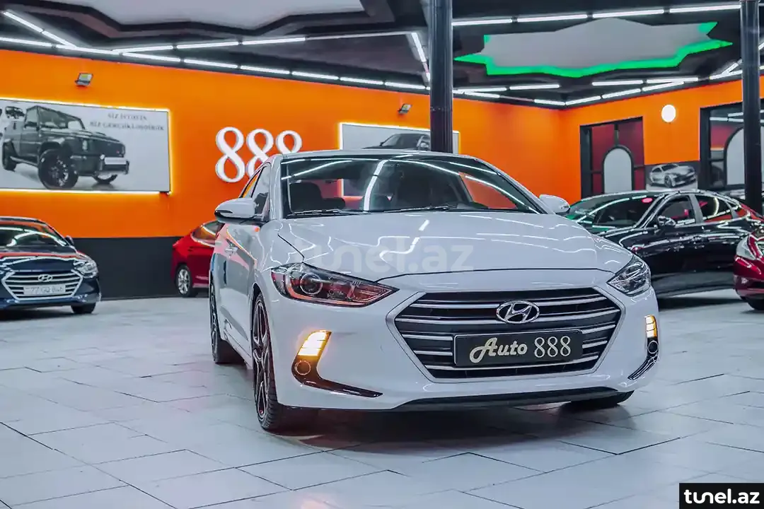 Hyundai Avante 2015