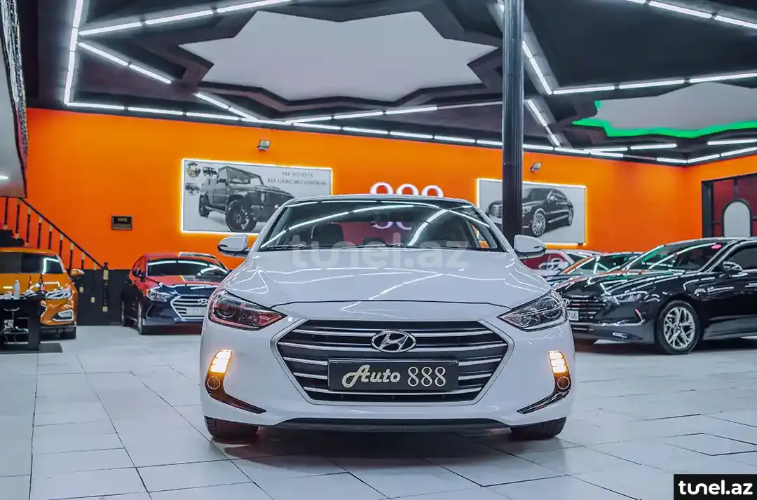 Hyundai Avante 2015