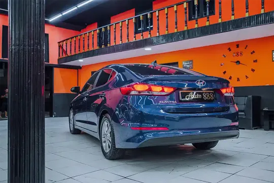 Hyundai Elantra, 2.0 L, 2017 год, 83 000 km, Сумгаит - Цена: 24 800 ₼ - Tunel.az