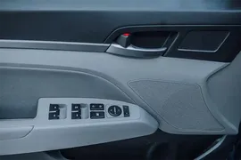 Hyundai Elantra, 2.0 L, 2017 год, 83 000 km, Сумгаит - Цена: 24 800 ₼ - Tunel.az