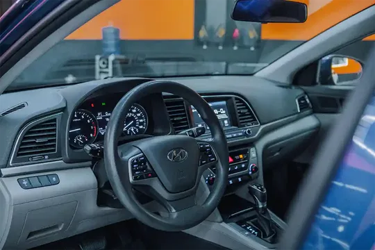 Hyundai Elantra, 2.0 L, 2017 год, 83 000 km, Сумгаит - Цена: 24 800 ₼ - Tunel.az