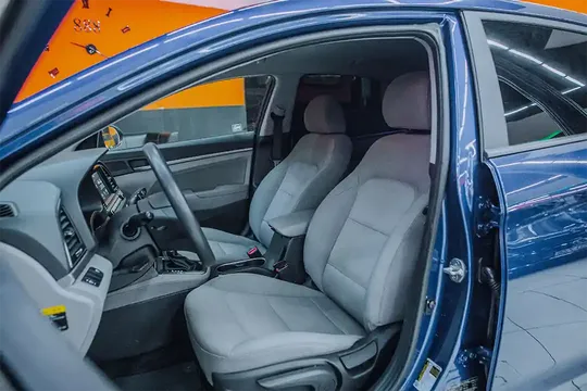Hyundai Elantra, 2.0 L, 2017 год, 83 000 km, Сумгаит - Цена: 24 800 ₼ - Tunel.az