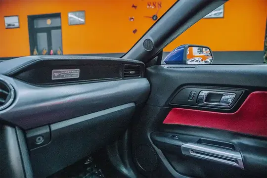 Ford Mustang, 2.3 L, 2015 год, 115 000 km, Сумгаит - Цена: 23 500 $ - Tunel.az