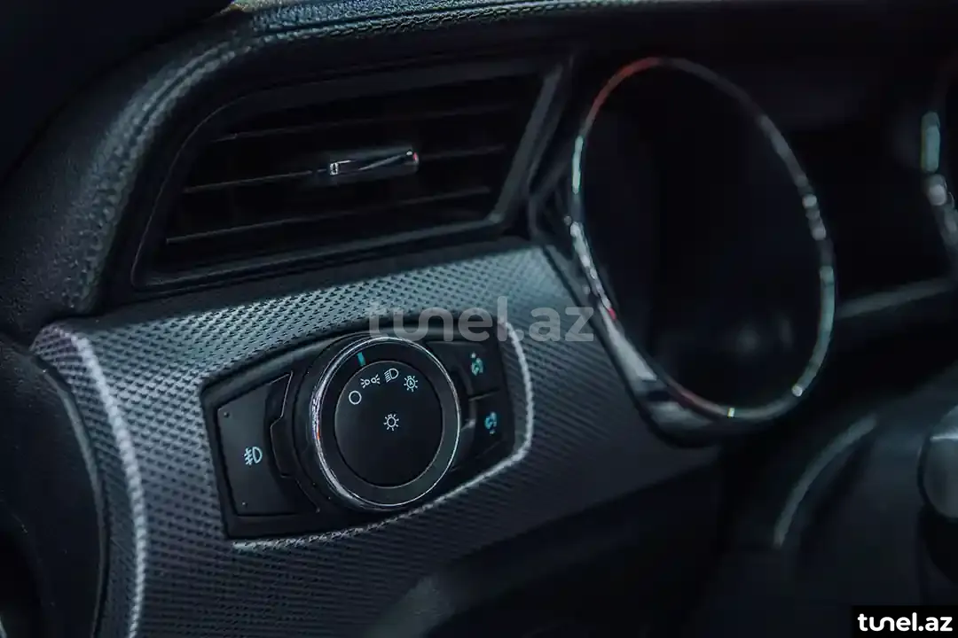 Ford Mustang 2015