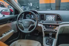 Hyundai Elantra, 2.0 L, 2018 i̇l, 98 000 km, Sumqayıt - Qiymət: 25 000 ₼ - Tunel.az