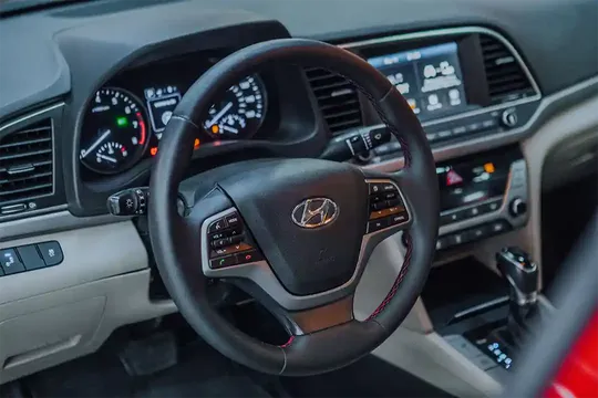 Hyundai Elantra, 2.0 L, 2018 i̇l, 98 000 km, Sumqayıt - Qiymət: 25 000 ₼ - Tunel.az