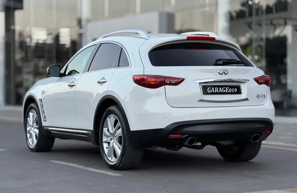 Infiniti QX70, 3.7 L, 2013 year, 90 000 km, Baku - Price: 25 800 $ - Tunel.az