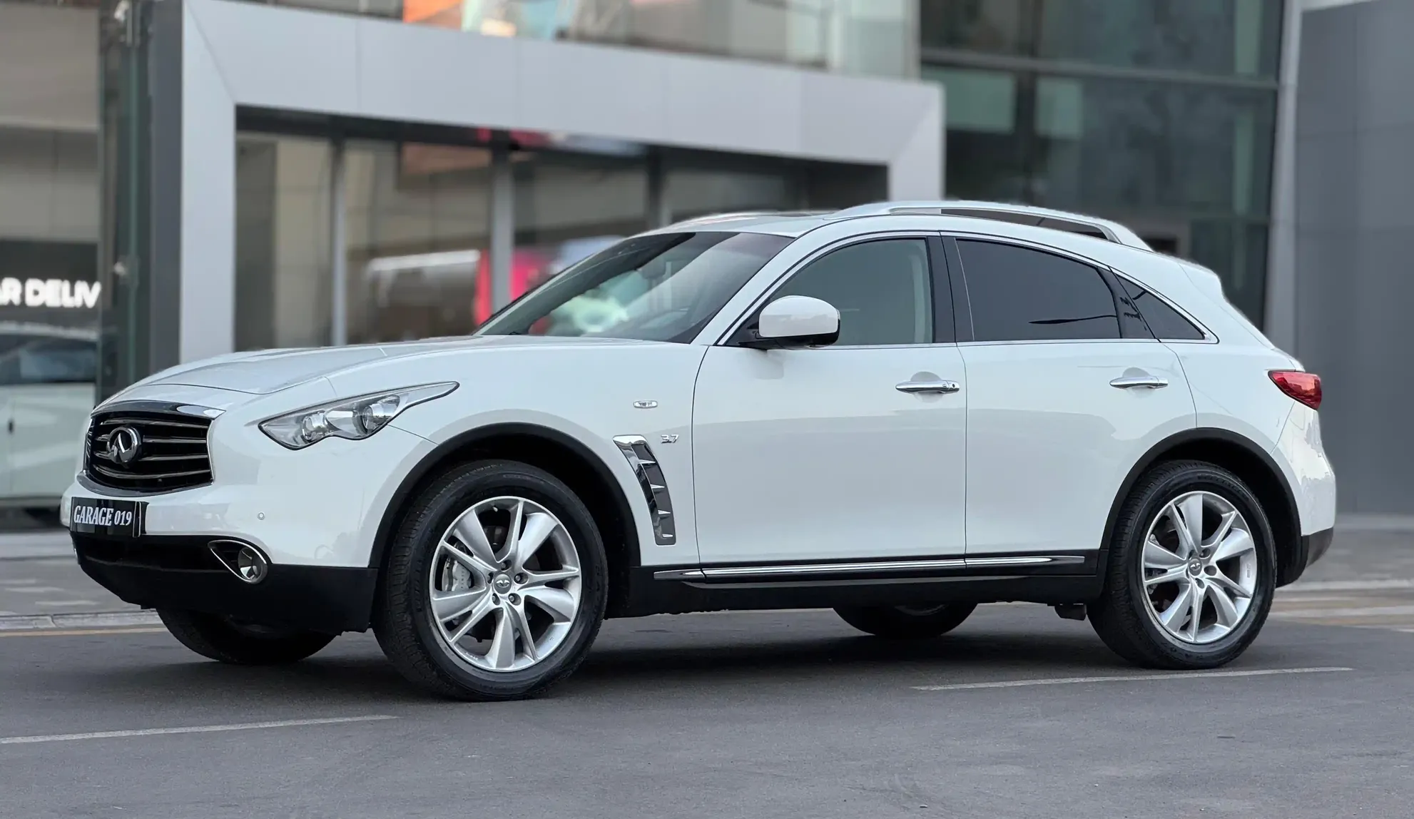 Infiniti QX70, 3.7 L, 2013 year, 90 000 km, Baku - Price: 25 800 $ - Tunel.az