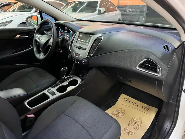 Chevrolet Cruze, 1.4 L, 2017 i̇l, 190 221 km, Sumqayıt - Qiymət: 17 700 ₼ - Tunel.az
