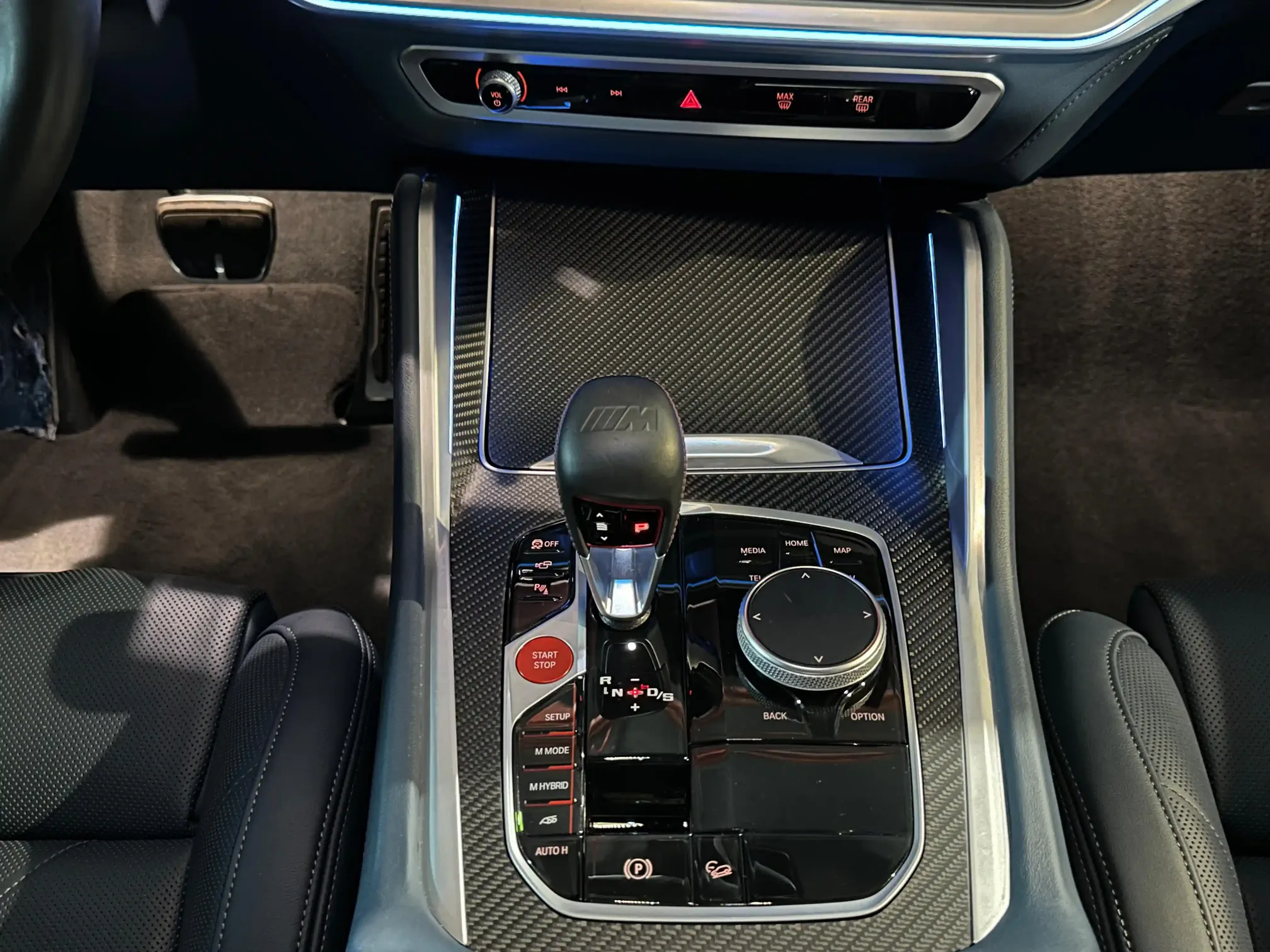 BMW XM, 4.4 L, 2023 year, 13 000 km, Baku - Price: 229 777 $ - Tunel.az