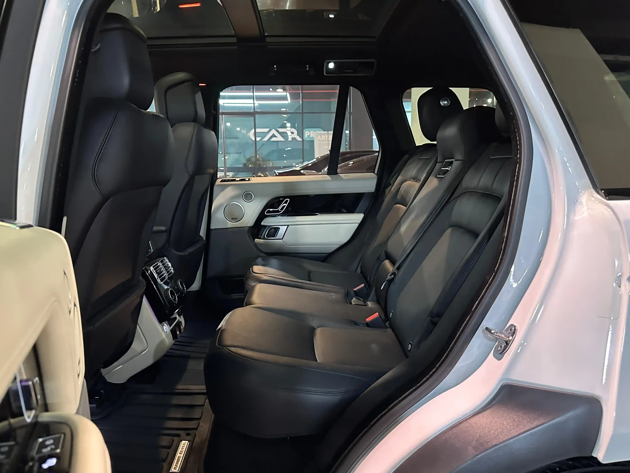 Land Rover Range Rover, 3.0 L, 2020 year, 40 100 km, Baku - Price: 68 777 $ - Tunel.az