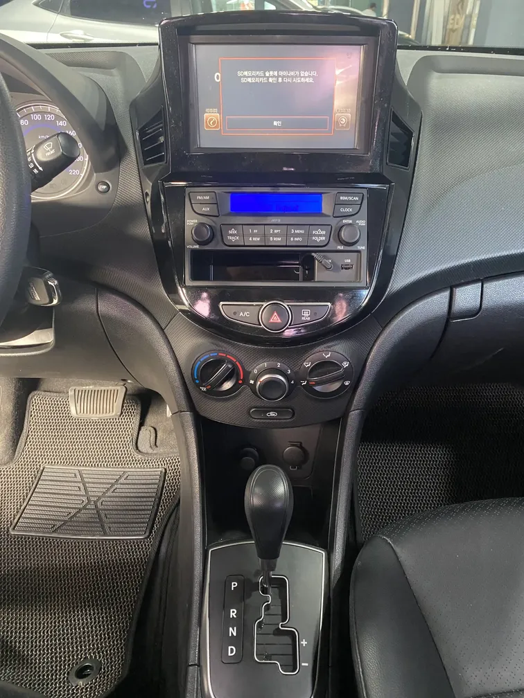Hyundai Accent, 1.4 L, 2017 год, 84 218 km, Баку - Цена: 21 500 ₼ - Tunel.az