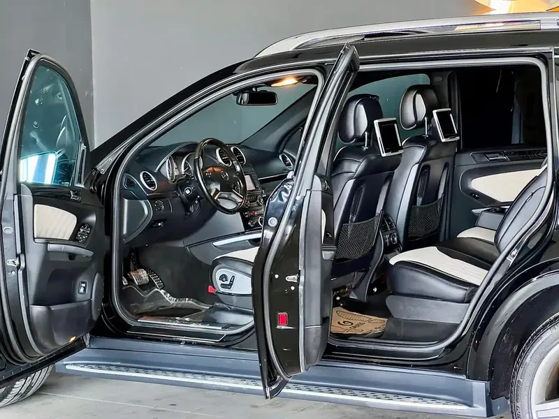 Mercedes GL 550, 5.5 L, 2012 ano, 179 000 km, Baku - Preço: 19 900 $ - Tunel.az
