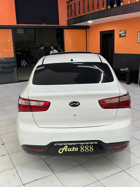 Kia Rio, 1.4 L, 2012 год, 249 889 km, Сумгаит - Цена: 17 200 ₼ - Tunel.az