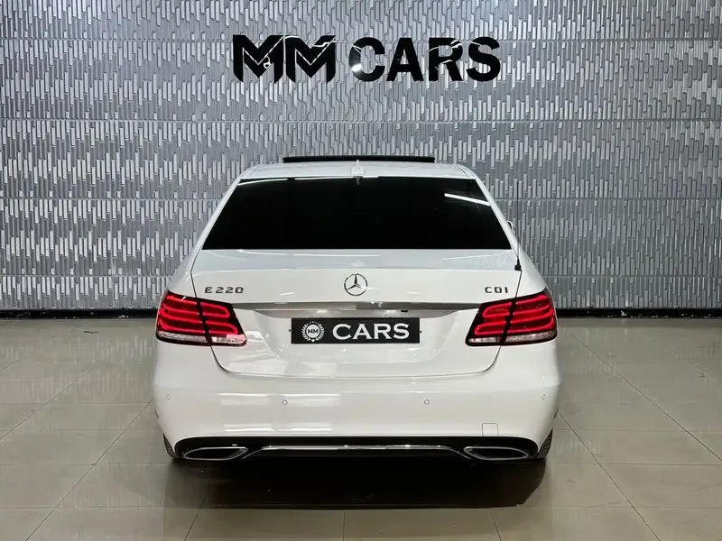 Mercedes E 220 d, 2.2 L, 2013 i̇l, 222 000 km, Bakı - Qiymət: 21 900 $ - Tunel.az
