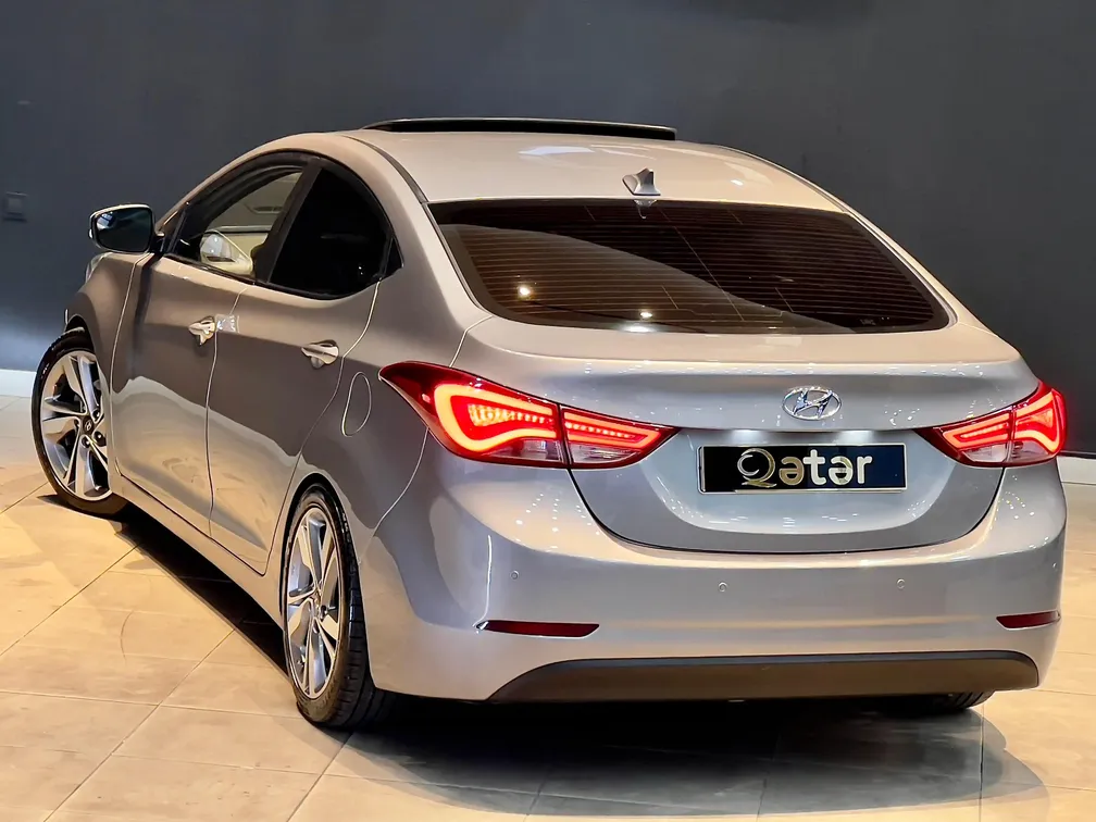 Hyundai Elantra, 1.8 L, 2015 год, 187 000 km, Баку - Цена: 23 600 ₼ - Tunel.az