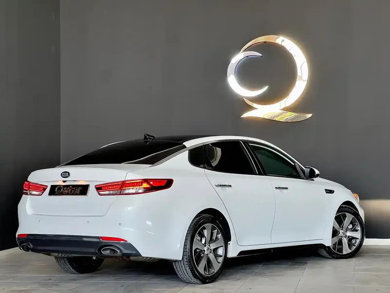 Kia Optima, 2.0 L, 2015 i̇l, 151 278 km, Bakı - Qiymət: 30 800 ₼ - Tunel.az