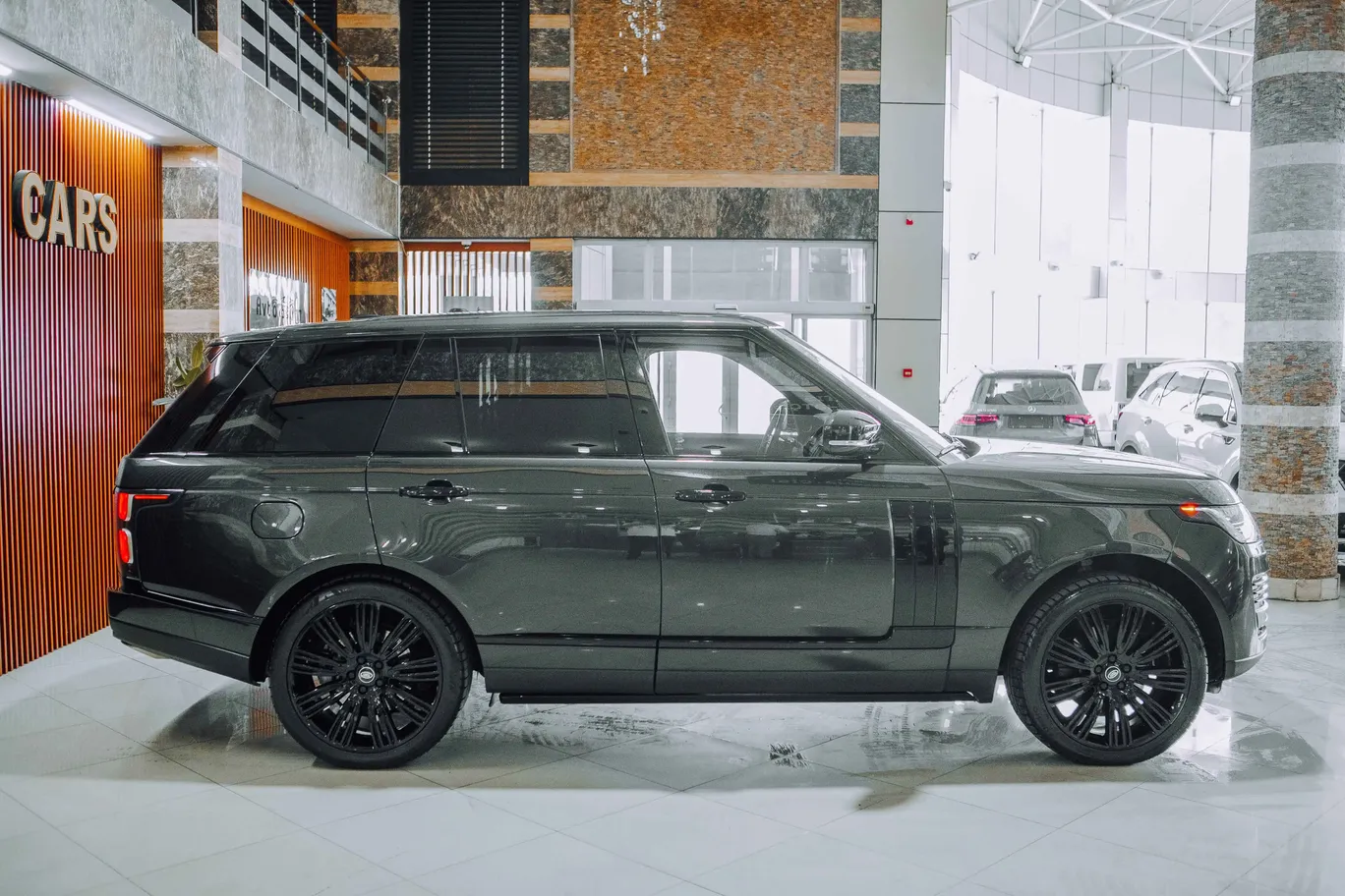 Land Rover Range Rover, 3.0 L, 2014 i̇l, 201 000 km, Bakı - Qiymət: 47 900 $ - Tunel.az