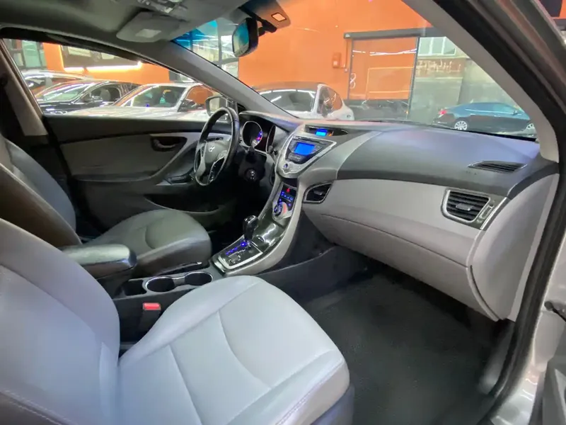 Hyundai Elantra, 1.8 L, 2012 год, 192 000 mil, Сумгаит - Цена: 18 300 ₼ - Tunel.az
