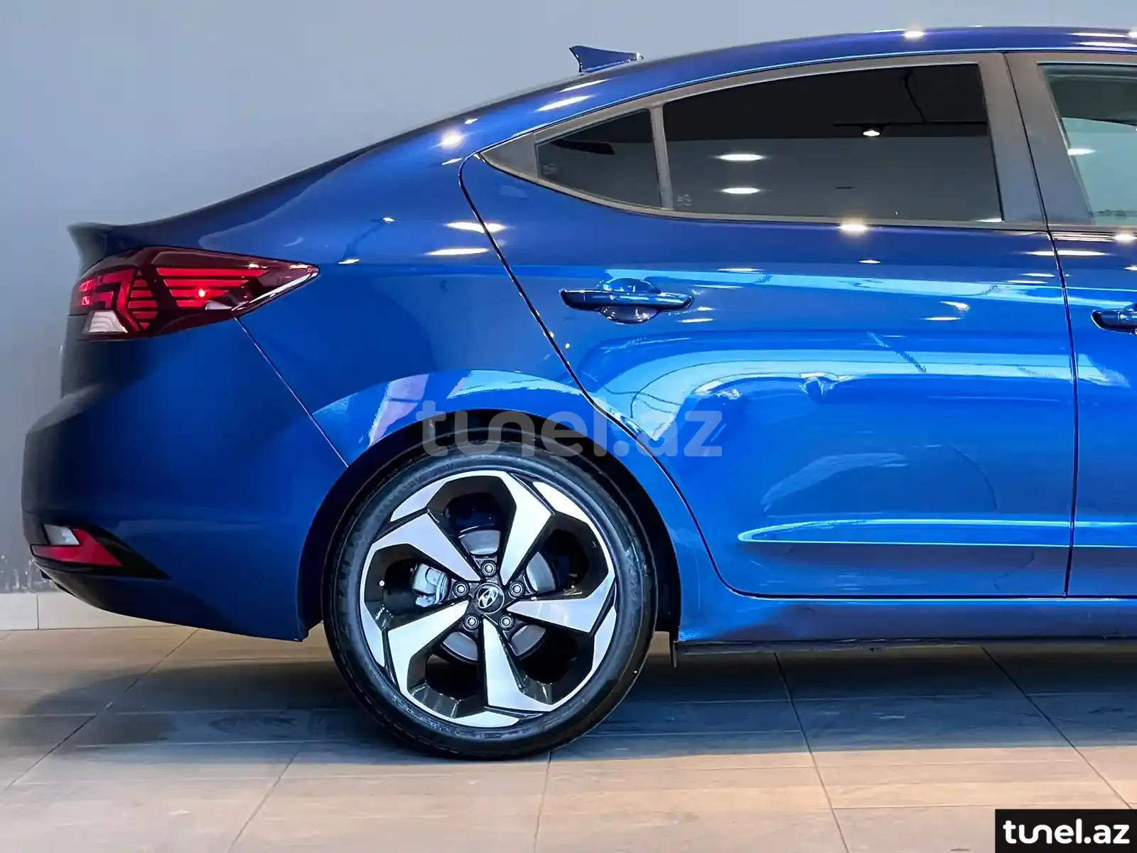 Hyundai Elantra 2019