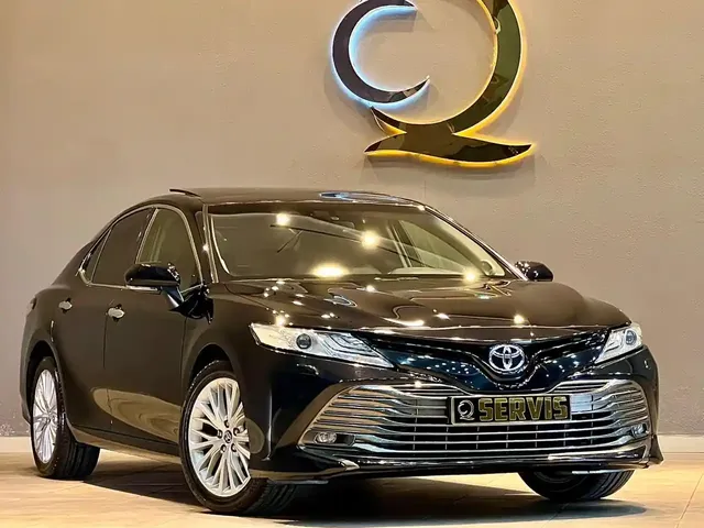 Toyota Camry, 2.5 L, 2018 год, 169 000 km, Баку - Цена: 28 300 $ - Tunel.az
