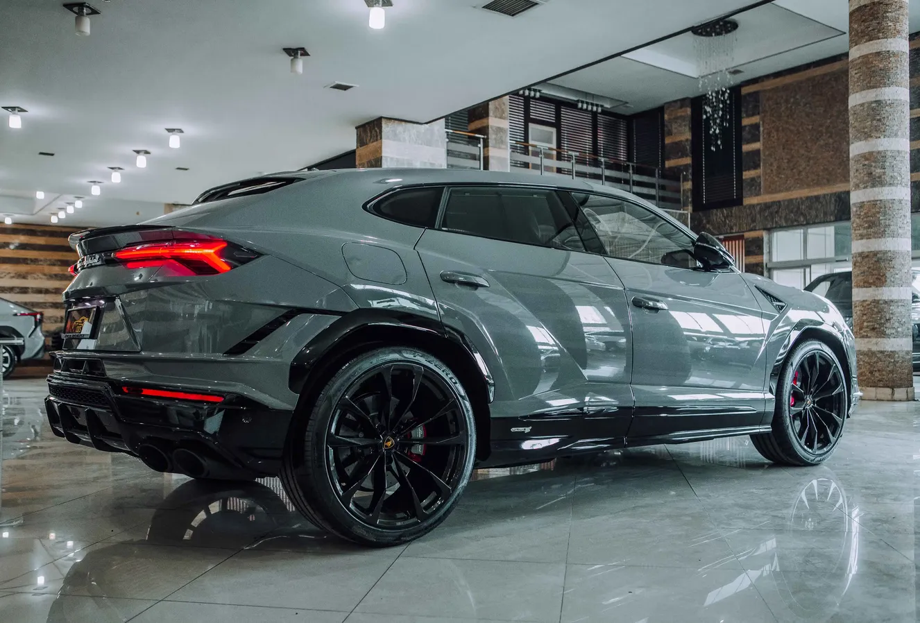 Lamborghini Urus, 4.0 L, 2024 год, 999 km, Баку - Цена: 450 900 € - Tunel.az