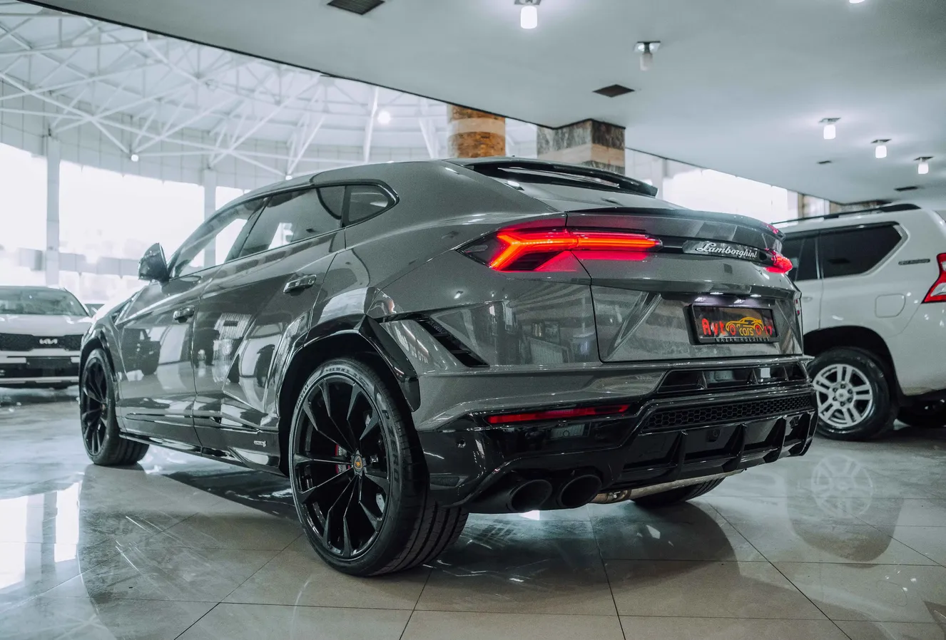 Lamborghini Urus, 4.0 L, 2024 год, 999 km, Баку - Цена: 450 900 € - Tunel.az