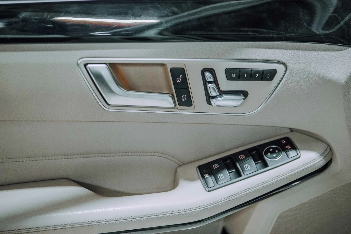 Mercedes E 220 d, 2.2 L, 2014 i̇l, 205 000 km, Bakı - Qiymət: 34 900 ₼ - Tunel.az