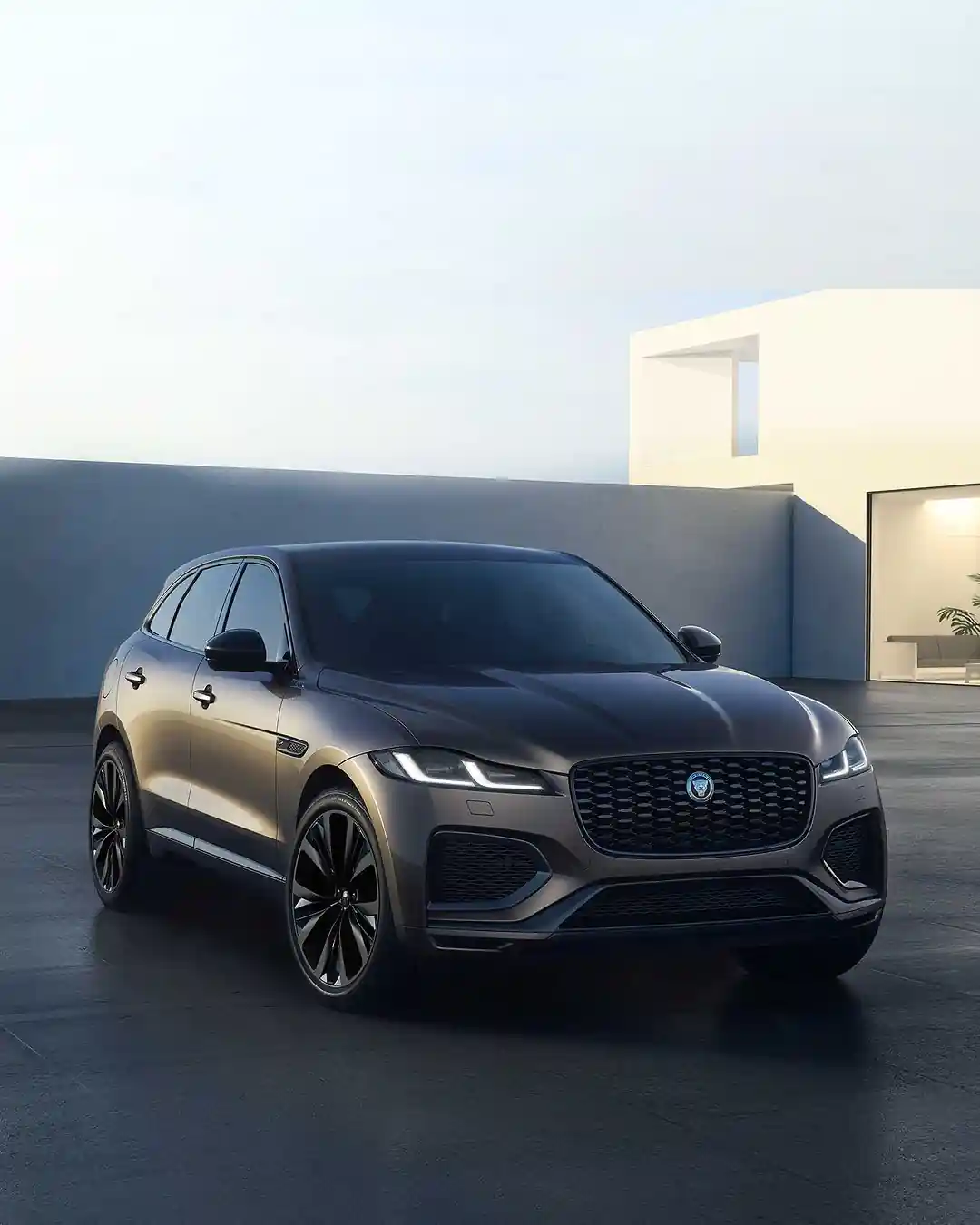 Jaguar F-PACE
Zadəganlıq simvolu, sürətin ən yaxşı ifadəsi.
Fiziki və hüquqi şəxslər üçün 10% ilkin ödəniş, 10% illik bank faizi olmaqla 5-ilə qədər kredit şərti ilə.
Rəsmi nümayəndə “Avtolüks Azərbaycan” şirkəti.
🌐 Ətraflı məlumat: BİODA
📞 Çağrı mərkəzi: (012) 983
☎ Satış şöbəsi: (012) 404 84 11
📱 Satış şöbəsi: (055) 983 0 983
📱 Servis şöbəsi: (055) 212 98 22
📍 Nərimanov r-nu, Zaur Nudirəliyev 8
#Jaguar #FPace #JaguarFPace #JaguarFamily #JaguarAzerbaijan #JaguarBaku #LuxuryCar #LuxuryCars #Autolux