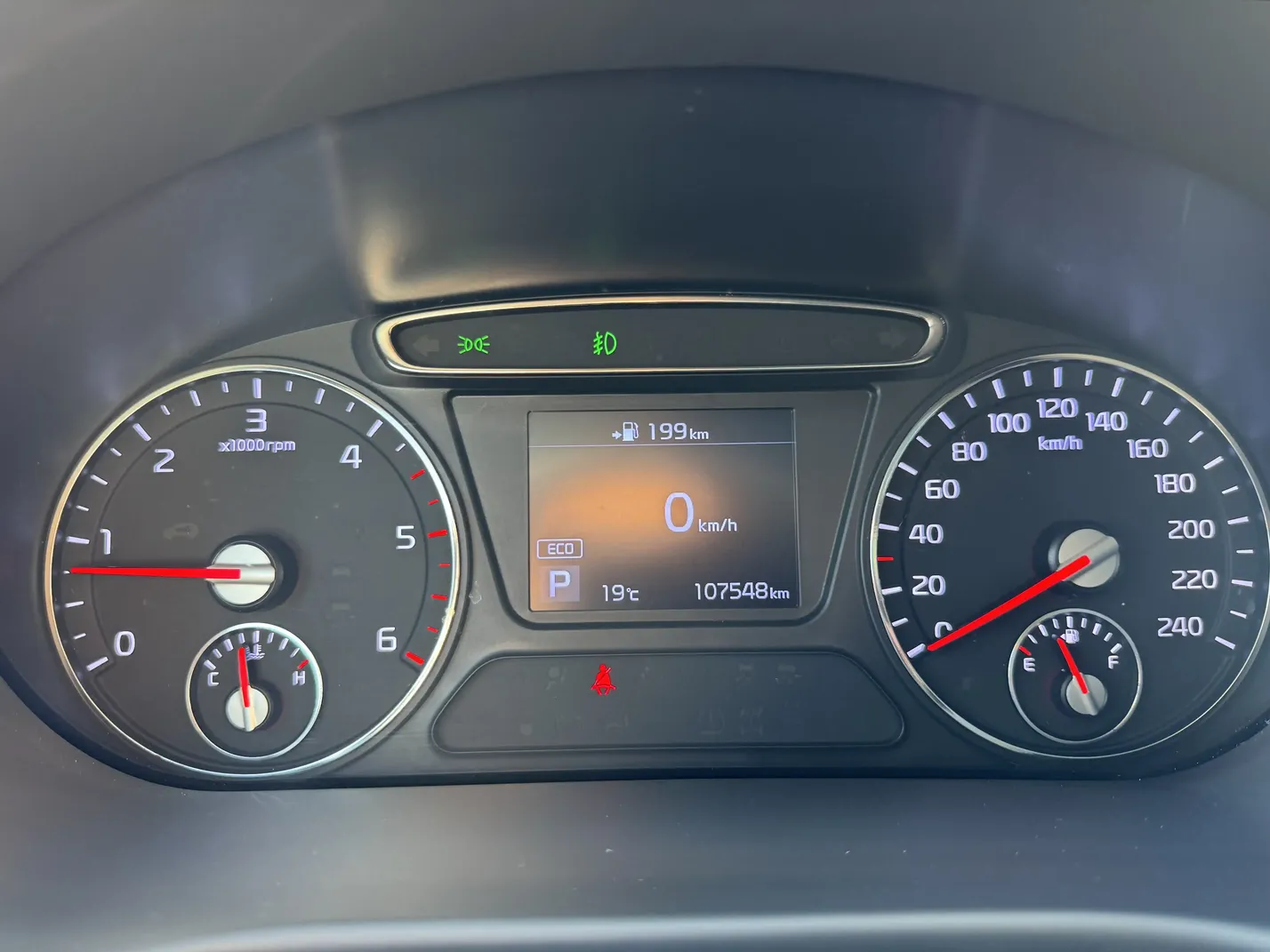 Kia Sorento, 2.2 L, 2018 i̇l, 107 000 km, Bakı - Qiymət: 47 400 ₼ - Tunel.az