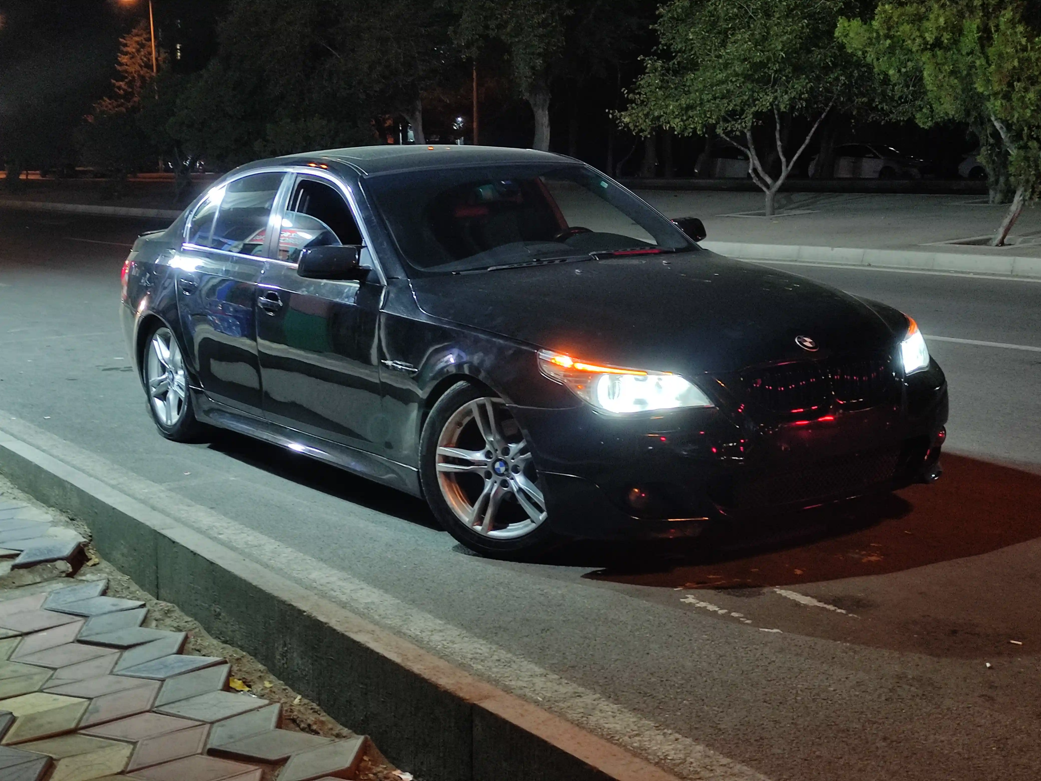 📢 Təcili BMW E60 Satılır 🚨
2004-cu il / 2.5 M54 Benzin Motor / Avtomat karobqa
Avtomobil ideal vəziyyətdədir. Motor karobqa və peredok əla vəziyyətdədi. Bütün funksiyaları işləkdir.
Qiymət 11.300 AZN Zəhmət haqqı daxil
055 556 09 95 Emin Whatsapp Online