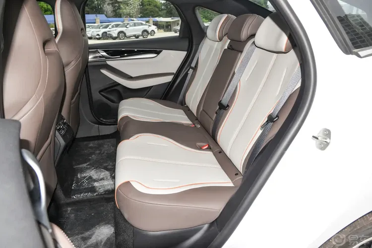 BYD Qin Plus, 1.5 L, 2024 i̇l, 0 km, Bakı - Qiymət: 14 300 $ - Tunel.az