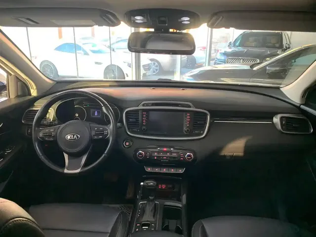 Kia Sorento, 2.0 L, 2014 год, 220 000 km, Баку - Цена: 37 000 ₼ - Tunel.az