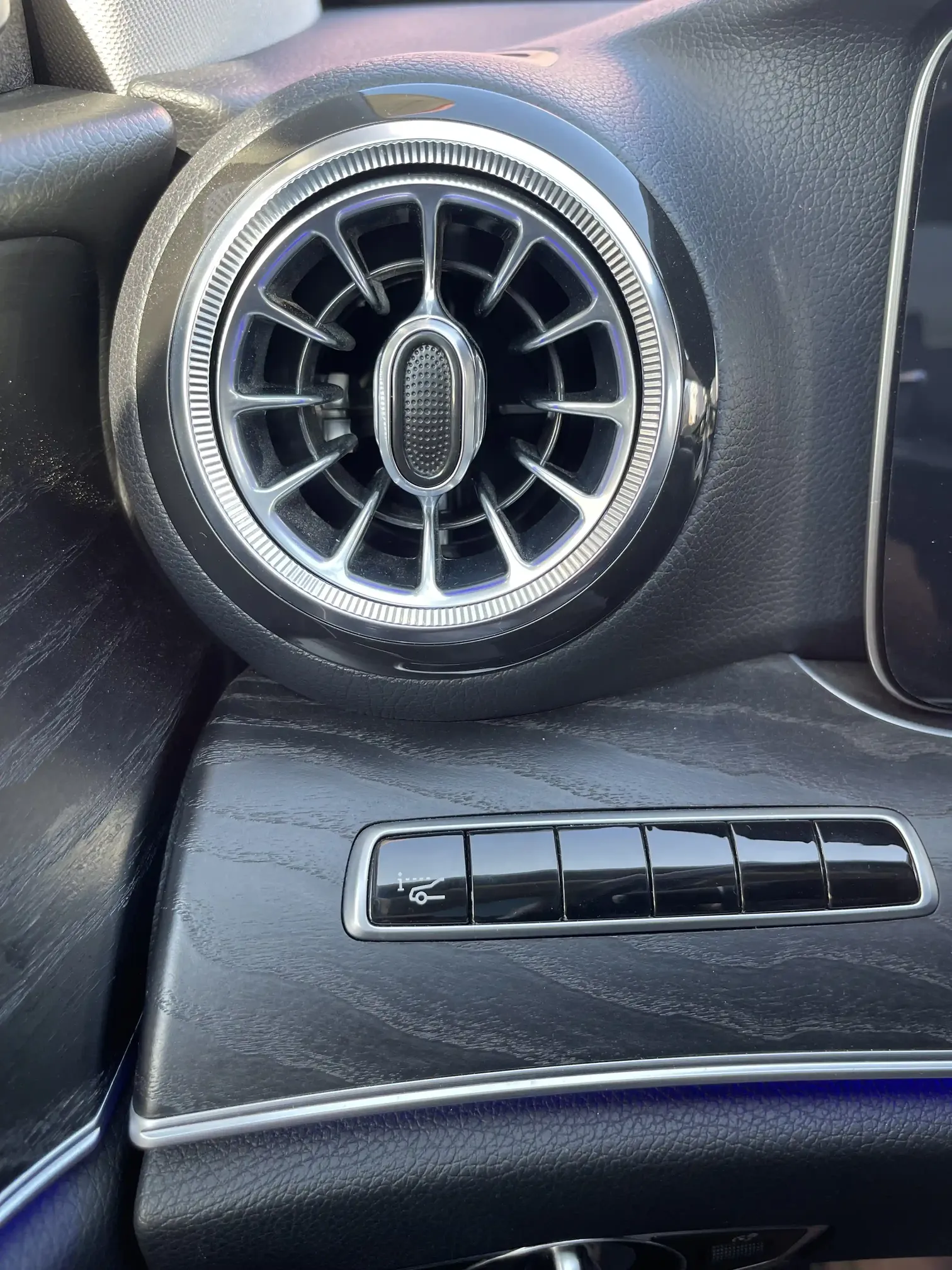 Mercedes E 300, 2.0 L, 2017 год, 178 000 km, Баку - Цена: 51 999 ₼ - Tunel.az