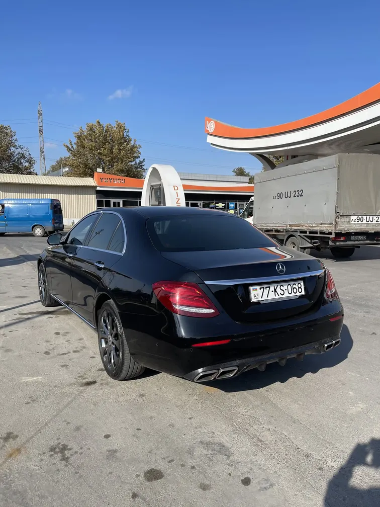Mercedes E 300, 2.0 L, 2017 год, 178 000 km, Баку - Цена: 51 999 ₼ - Tunel.az