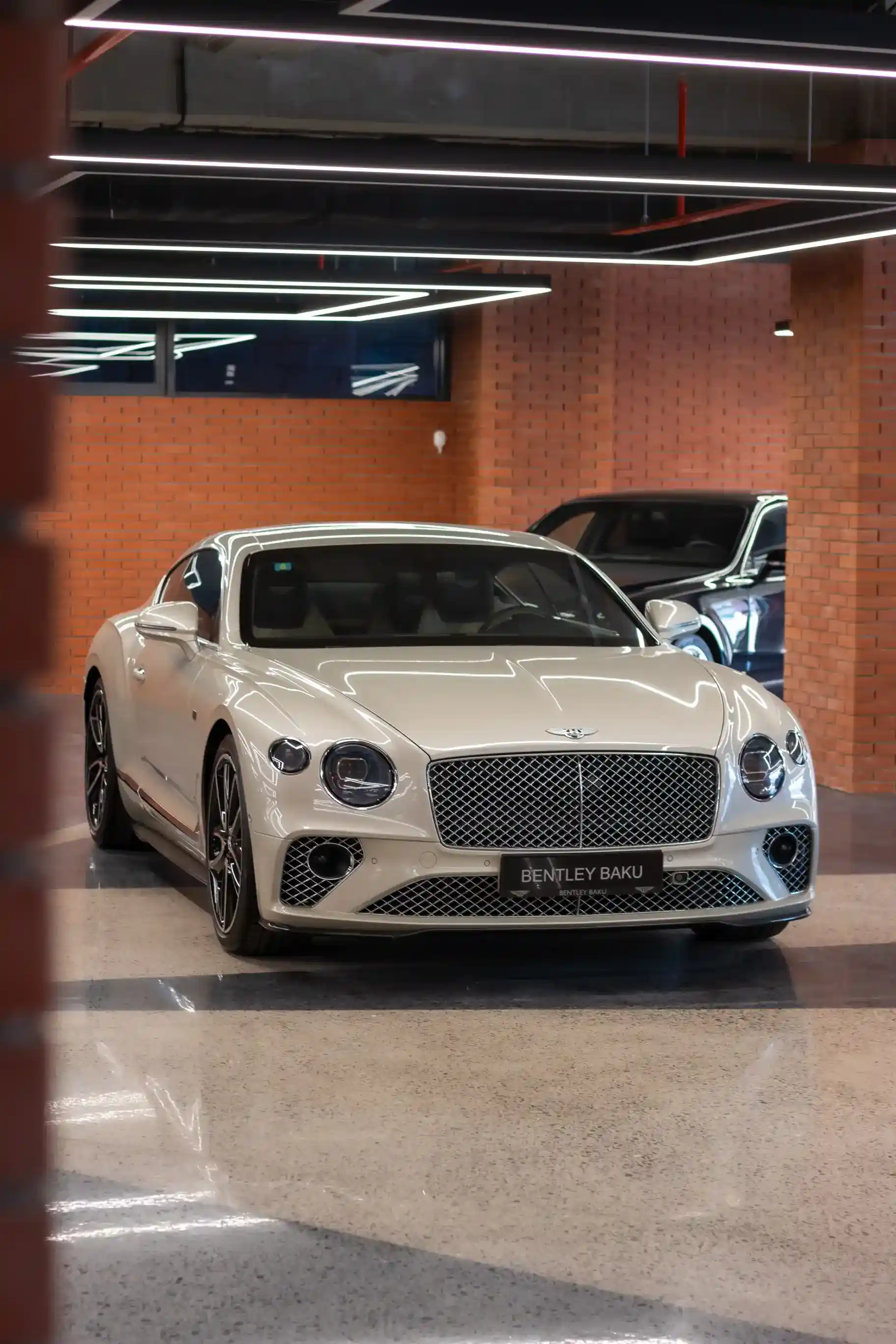 Baku Auto Mall üçün çəkdiyimiz fotolardan
🎥 🏎️ Biz avtomobil sahəsində müxtəlif marketinq həlləri: veb-saytların yaradılması; SMM; foto və video çəkiliş; showroom’lar üçün elektron stendlər və digər xidmətlər göstəririk. Siz də potensial müştəri və alıcı sayını artımaq istəyirsinizsə, müraciət edin!
📞 +994 99 333 66 01
✉️ info@63agency.az
🌎 www.63agency.az
63 Agency AZ - AVTOMOBİL SEKTORUNDA YARADICI HƏLLƏR