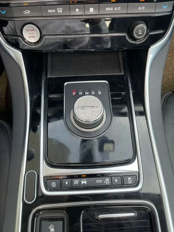 Jaguar XF, 2.0 L, 2017 year, 53 400 km, Baku - Price: 38 800 ₼ - Tunel.az
