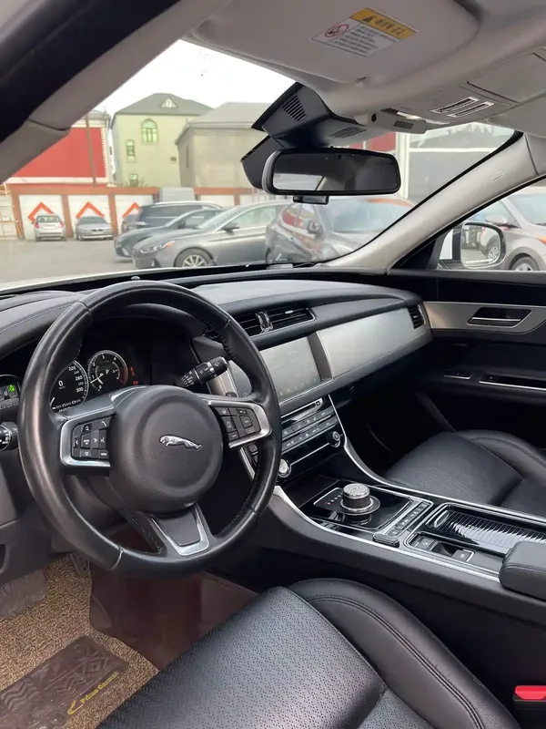 Jaguar XF, 2.0 L, 2017 year, 53 400 km, Baku - Price: 38 800 ₼ - Tunel.az