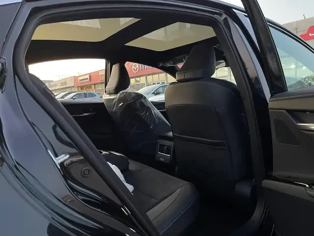 Toyota Camry, 2.0 L, 2024 год, 0 km, Баку - Цена: 35 000 $ - Tunel.az