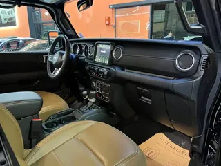 Jeep Wrangler, 2.0 L, 2023 year, 10 783 km, Sumgayit - Price: 45 800 $ - Tunel.az