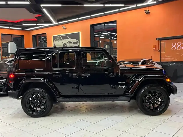 Jeep Wrangler, 2.0 L, 2023 year, 10 783 km, Sumgayit - Price: 45 800 $ - Tunel.az