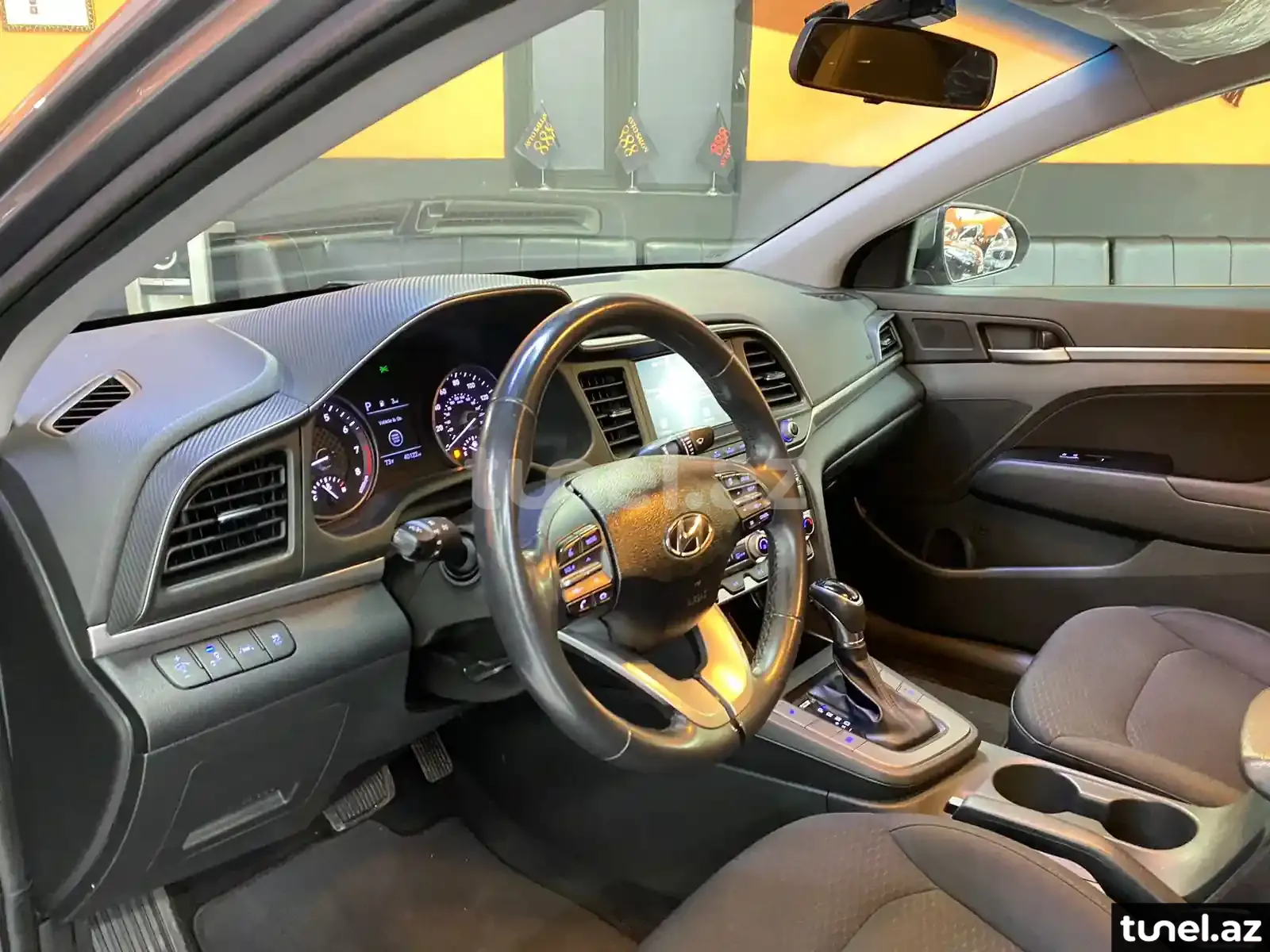 Hyundai Elantra 2019