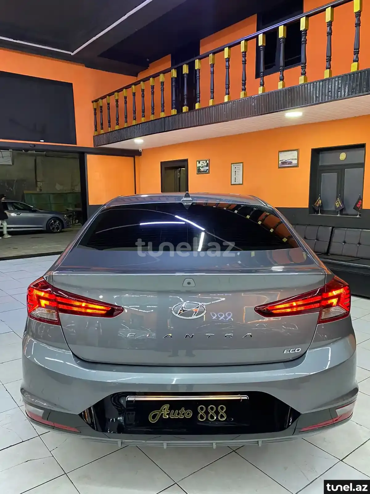 Hyundai Elantra 2019