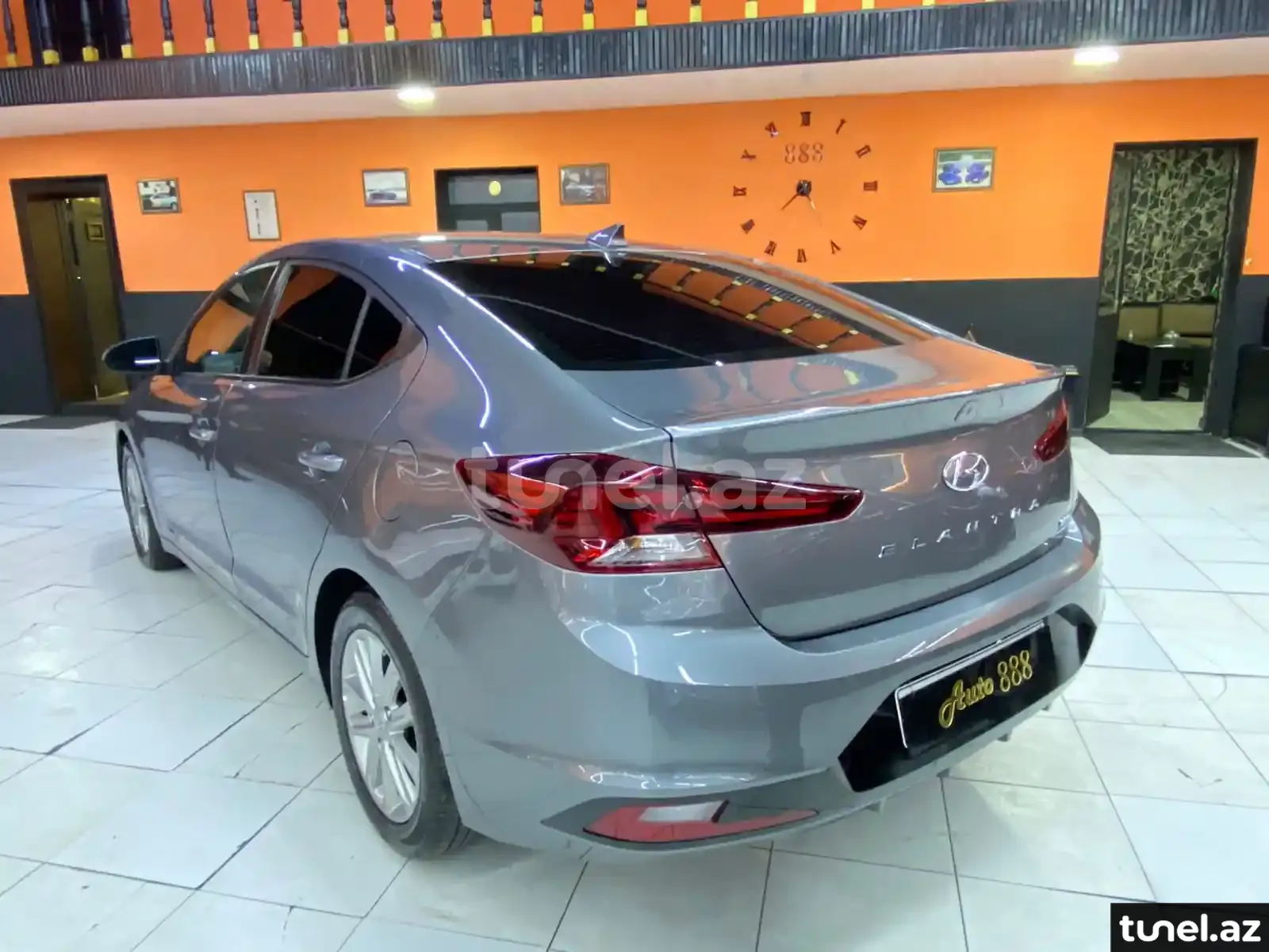 Hyundai Elantra 2019